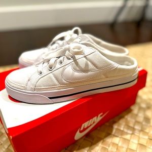 Nike White Slip-on Shoes, Women’s Size 6.5